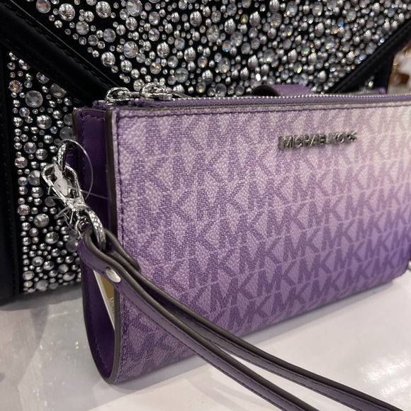 MICHAEL KORS JS Lg Ombré Signature Logo Double Zip Wristlet Wallet 
Dark Purple - Picture 3 of 16